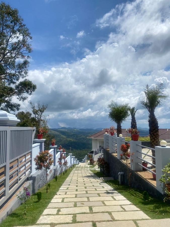 The Windy Mist Resort Munnar Chinnakanal Buitenkant foto