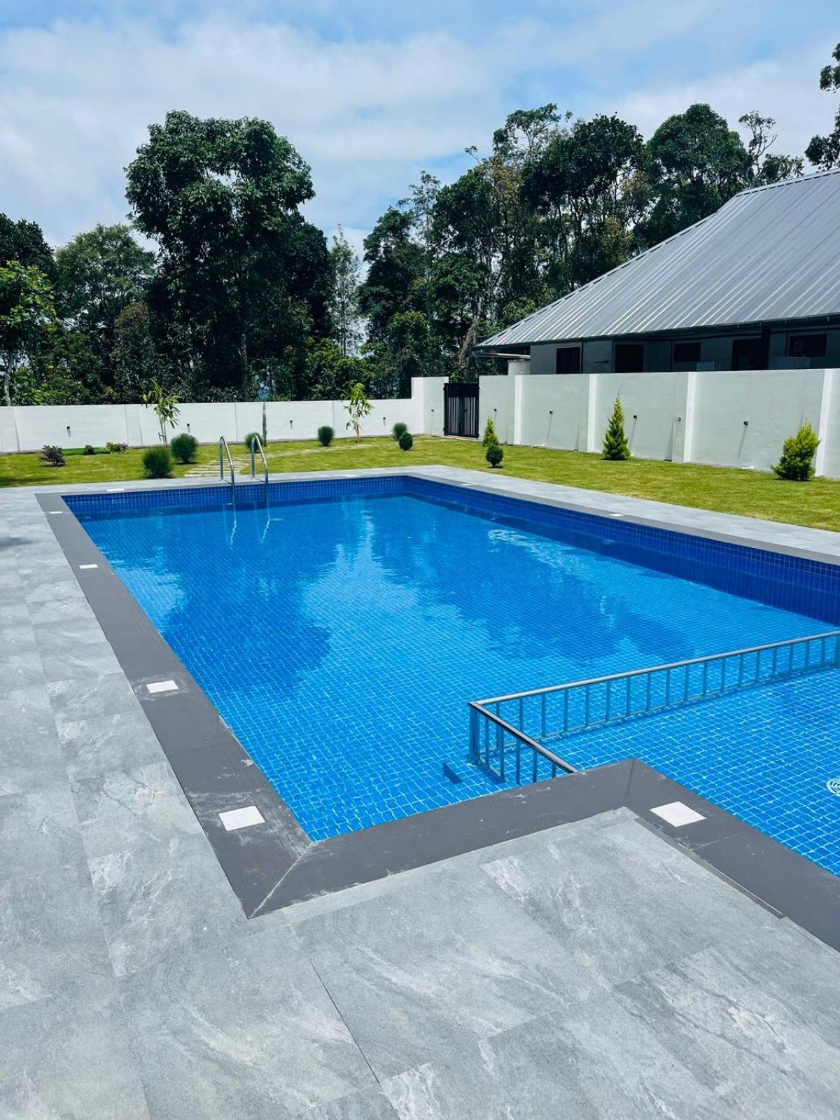 The Windy Mist Resort Munnar Chinnakanal Buitenkant foto