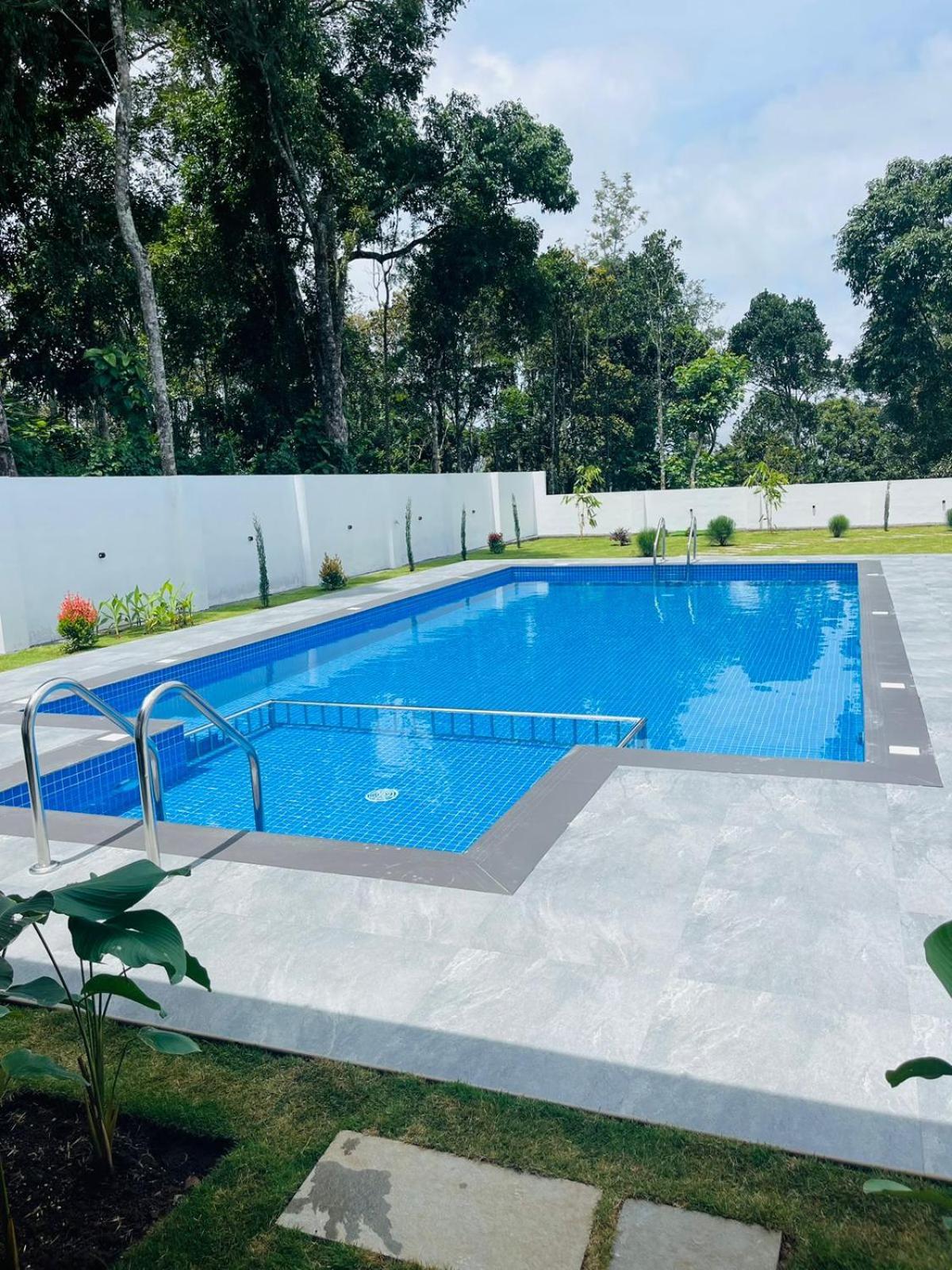 The Windy Mist Resort Munnar Chinnakanal Buitenkant foto